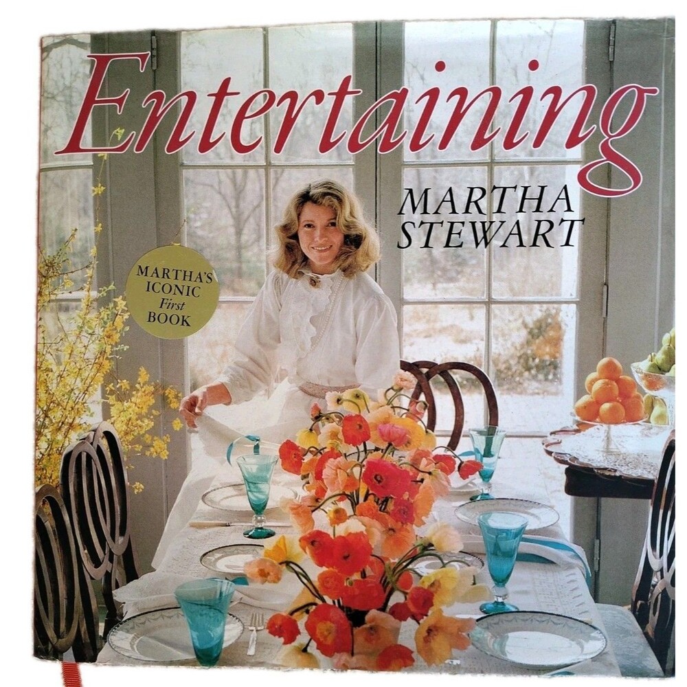 Martha Stewart Entertaining Hardcover 2025 Reissue NWOT Dust Jacket 300 Recipes